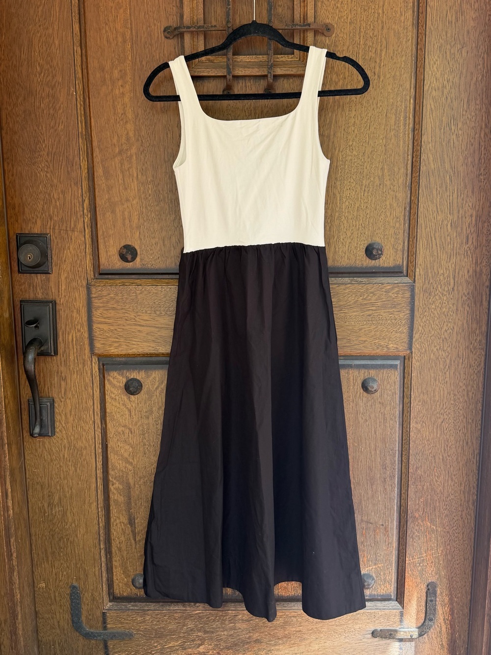 Aritza Babaton  Black& White Midi Dress  Size S